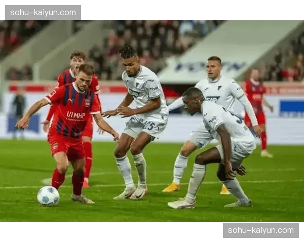 沃尔夫斯堡主场战绩低迷 伤病潮加剧保级压力与挑战